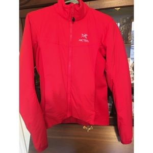Arc’teryx Women’s Atom LT - Small